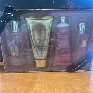 Tahari White Jasmine Edition Bath & Body Set